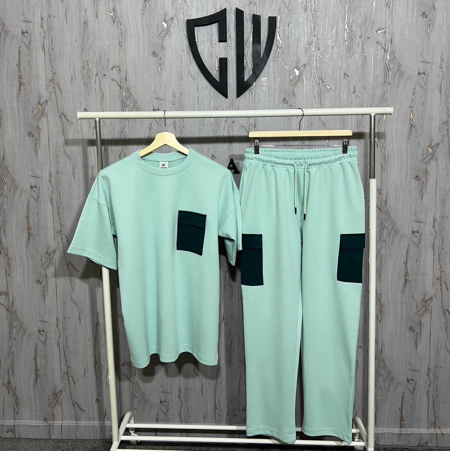 Pantalon et T-shirt oversize Vert Pistache avec Poche Vert Royal en coton lourd 320g / m²